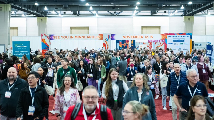 nsta attendees entering the trade show floor